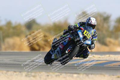 media/Jan-14-2024-SoCal Trackdays (Sun) [[2e55ec21a6]]/Turn 2 (1025am)/